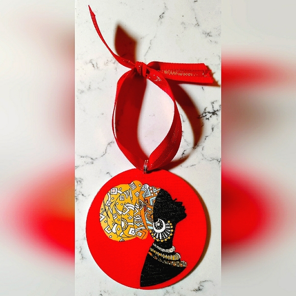 *HAPPY HOLIDAYS* New Ornament/Bag Tag/Keychain! Hand-painted Wood. African Woman - Picture 1 of 4